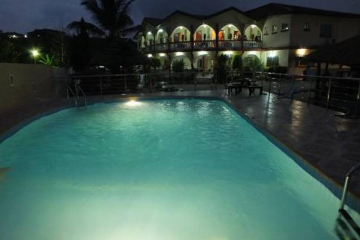 Travellers Rest Guest House Hotel Tarkwa Ghana