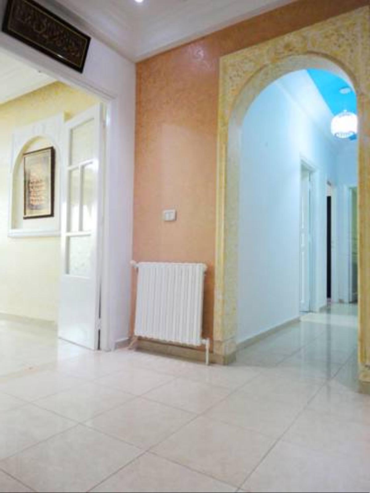 Très beau appartement Au Cœur de Tunis Hotel El Mʼnagha Tunisia