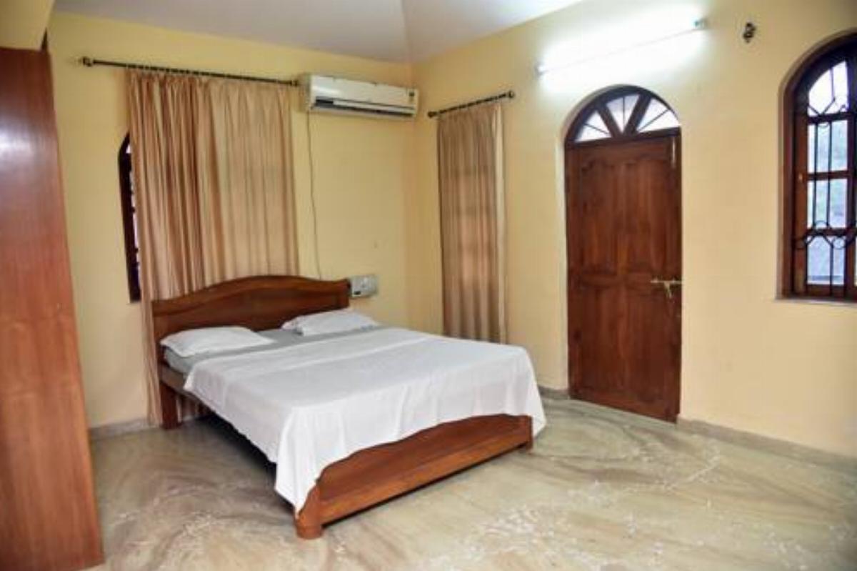 TripThrill Casa Blanca 5 Bedroom Villa Hotel Benaulim India