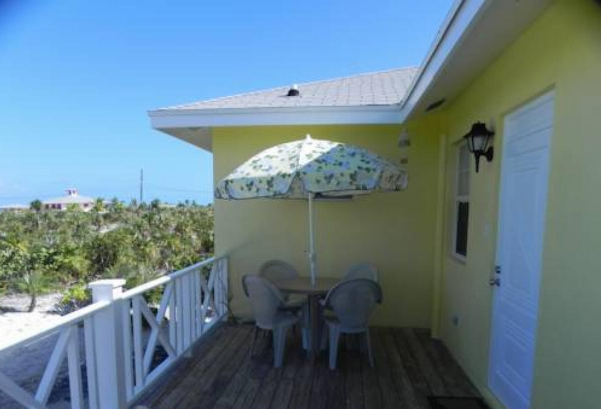 Tropical View Villas Hotel Hartswell Bahamas