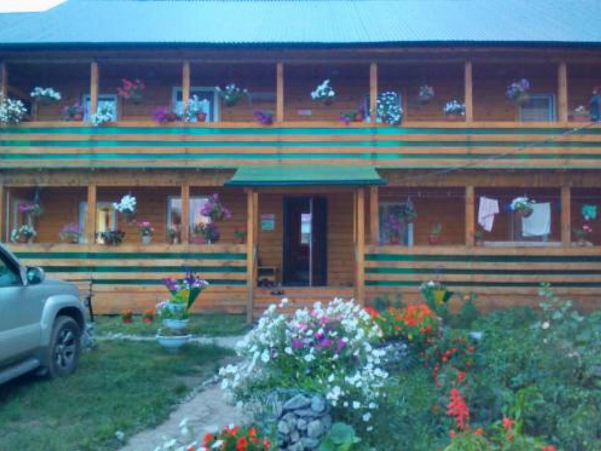Tunkinskaya Dolina Poselok Zhemchug Naran Gol Hotel Okhor-Shibir' Russia