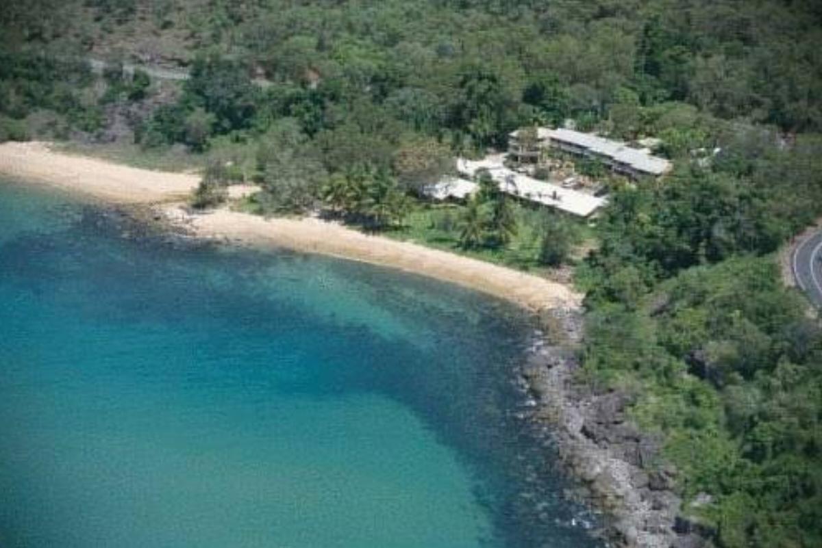 Turtle Cove Beach Resort Hotel Oak Beach Australia