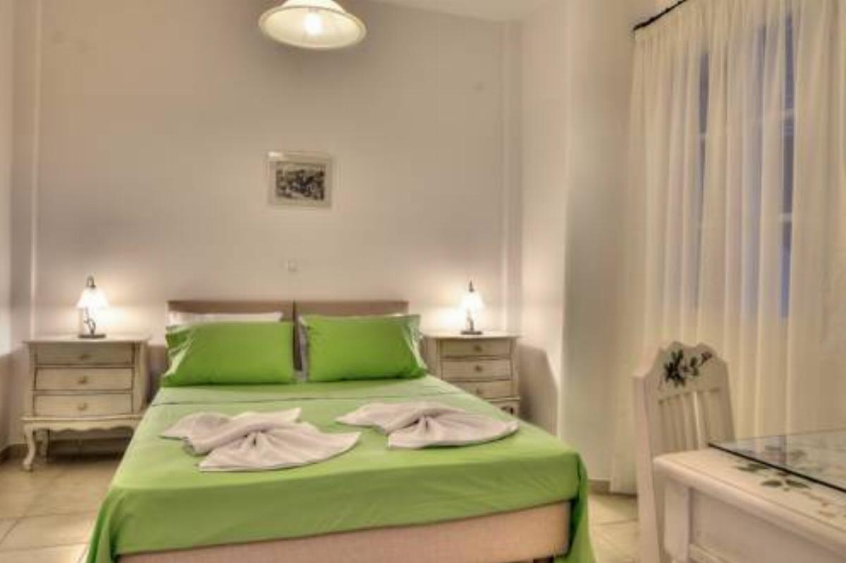 Tzane Apartments Hotel Chrissi Akti Greece