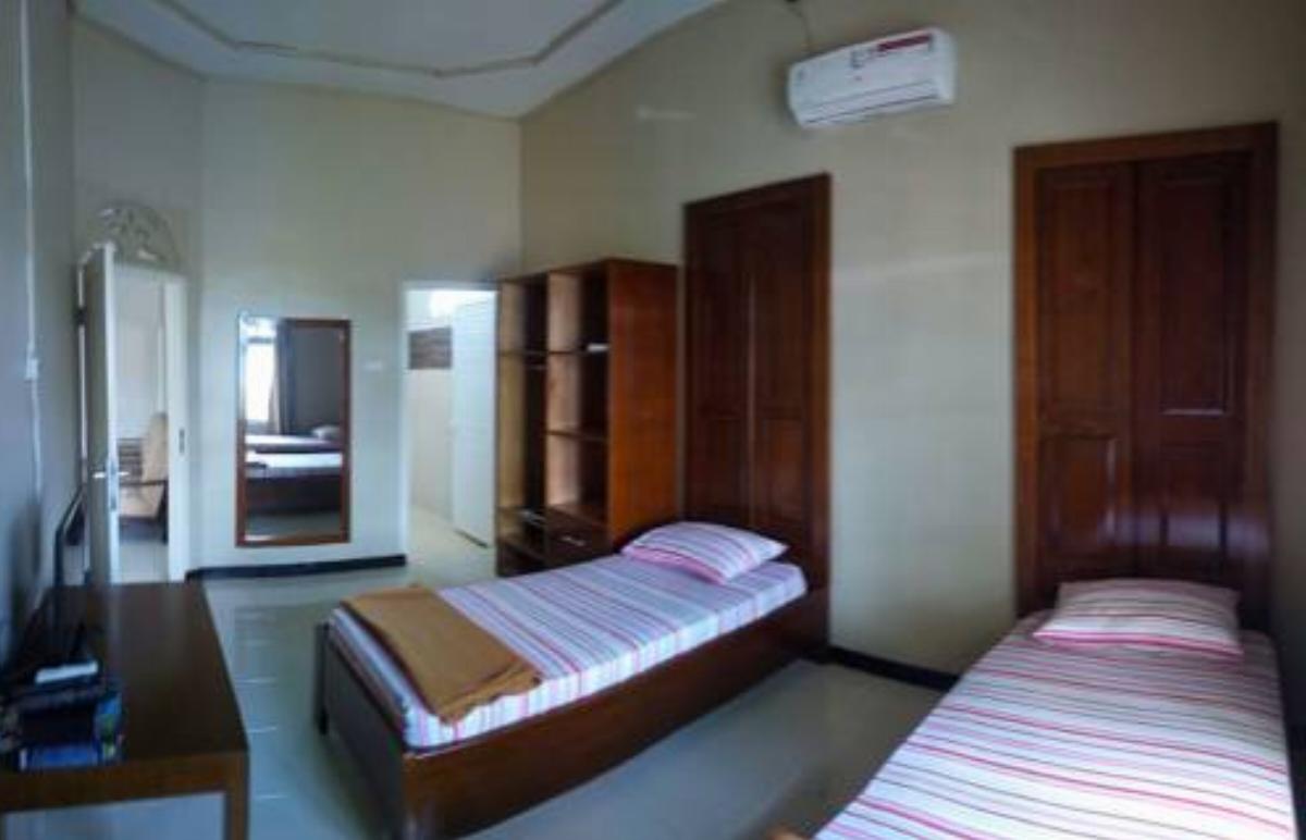 Ulka Guest House Group Hotel Lamnyong Indonesia