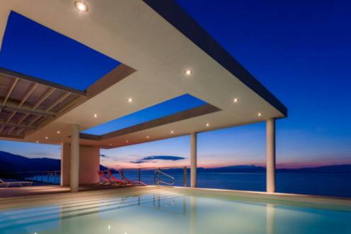 Unique Luxury Villa sea side Evia Hotel Káto Ília Greece