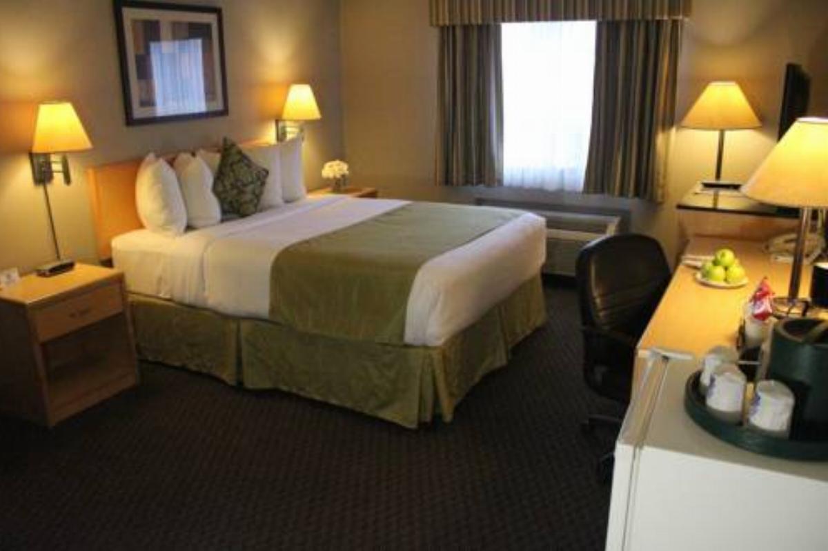 Vantage Inn & Suites Hotel Fort McMurray Canada