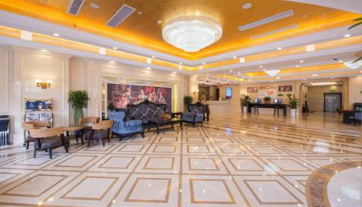 Vienna Hotel Jinshan New City Wanda Plaza Hotel K'o-la-ch'in-ch'i China