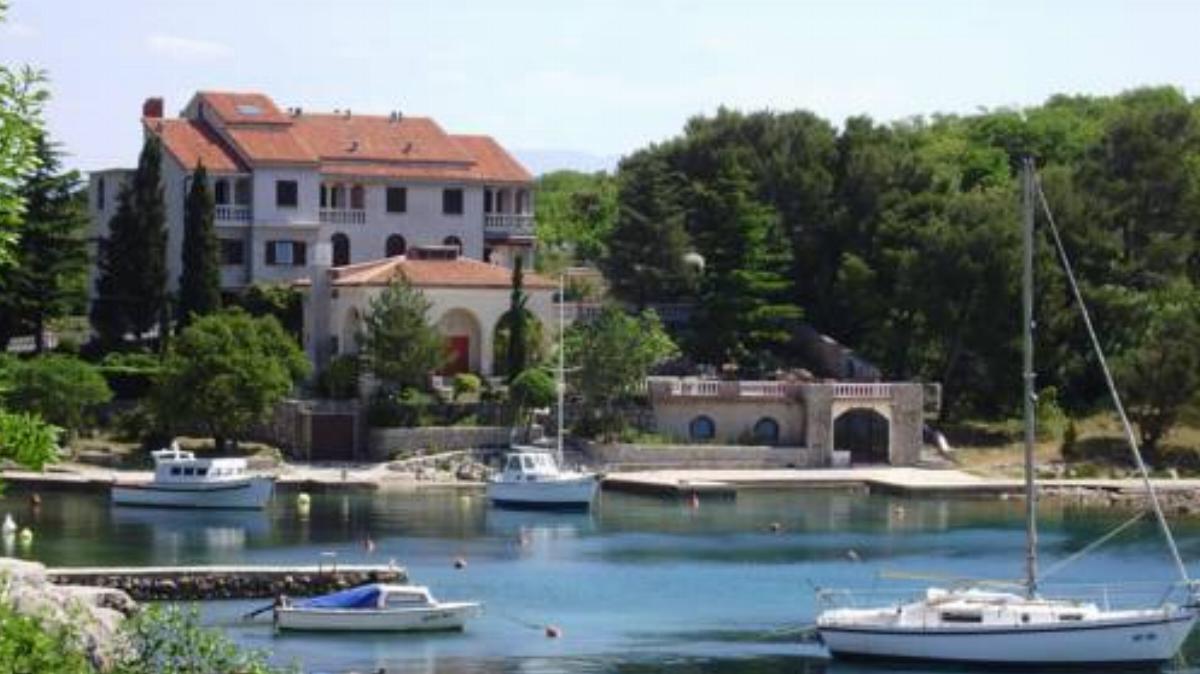 Vila Jadranka Apartments and Rooms Hotel Omišalj Croatia
