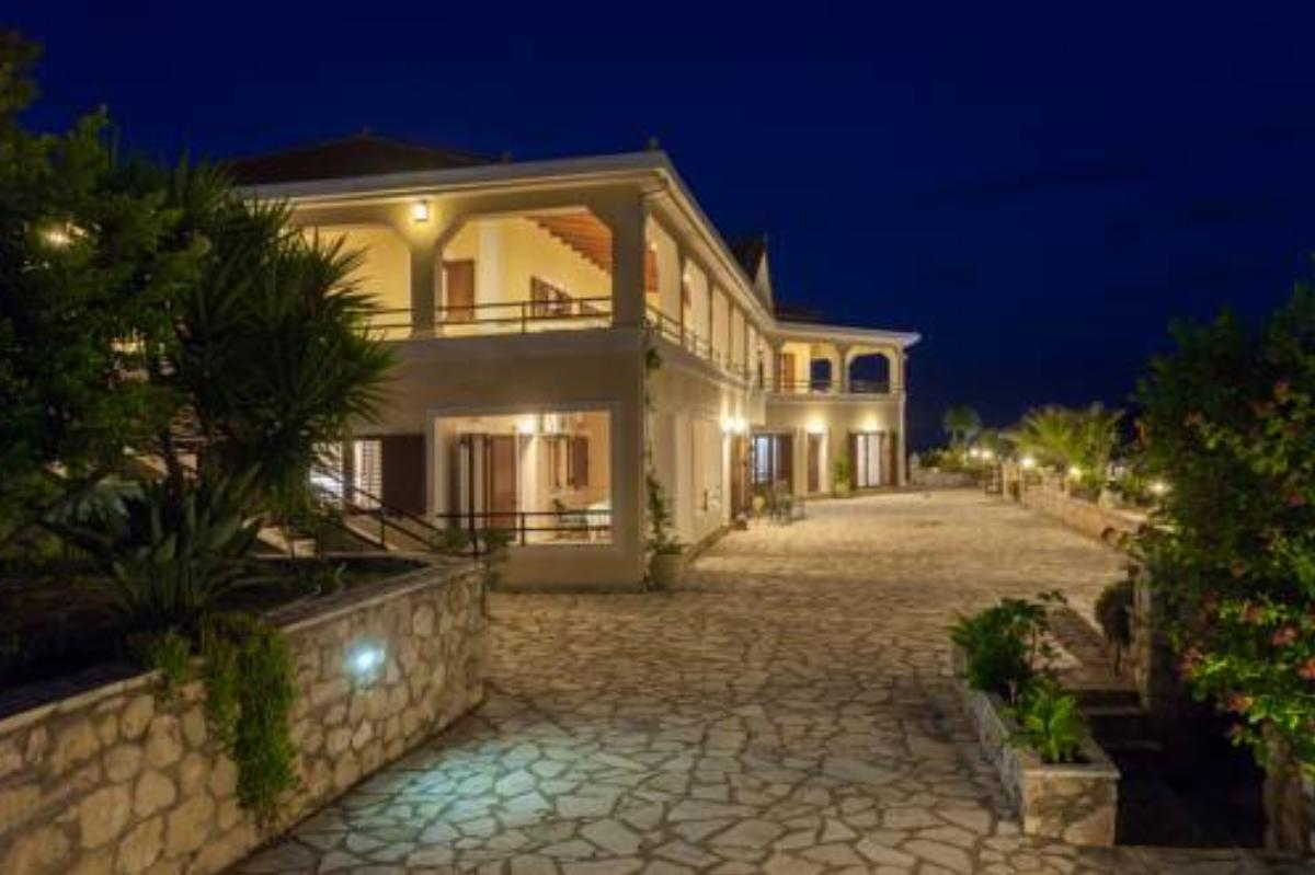 Villa Akros and Suites Hotel Kerion Greece