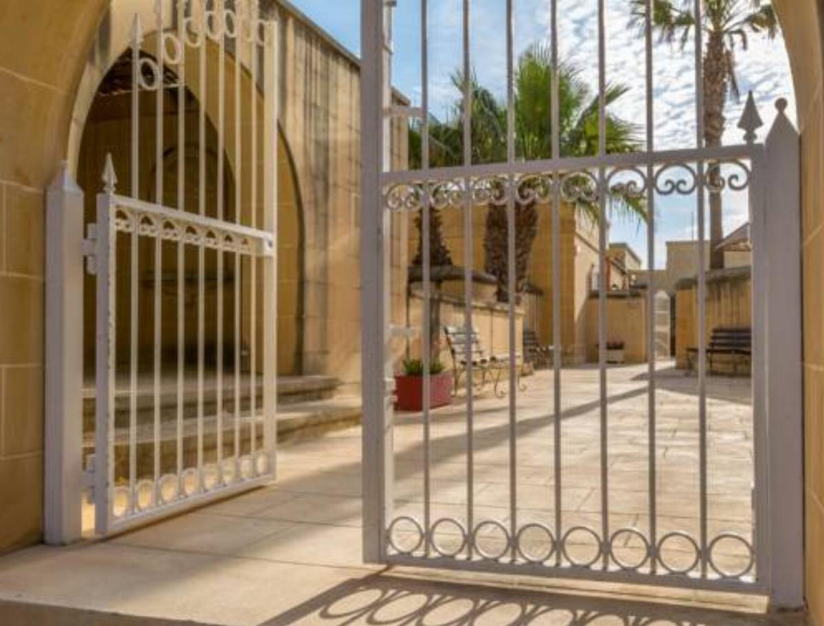 Villa Al Faro Hotel Għasri Malta