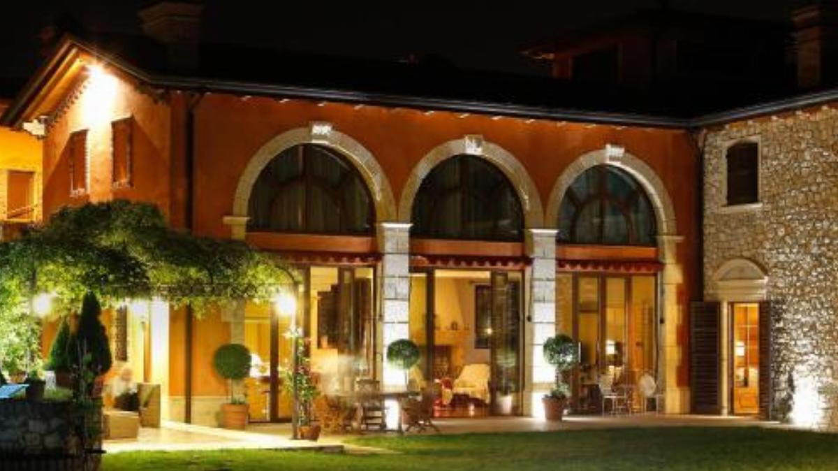Villa Aldegheri Hotel Colognola ai Colli Italy