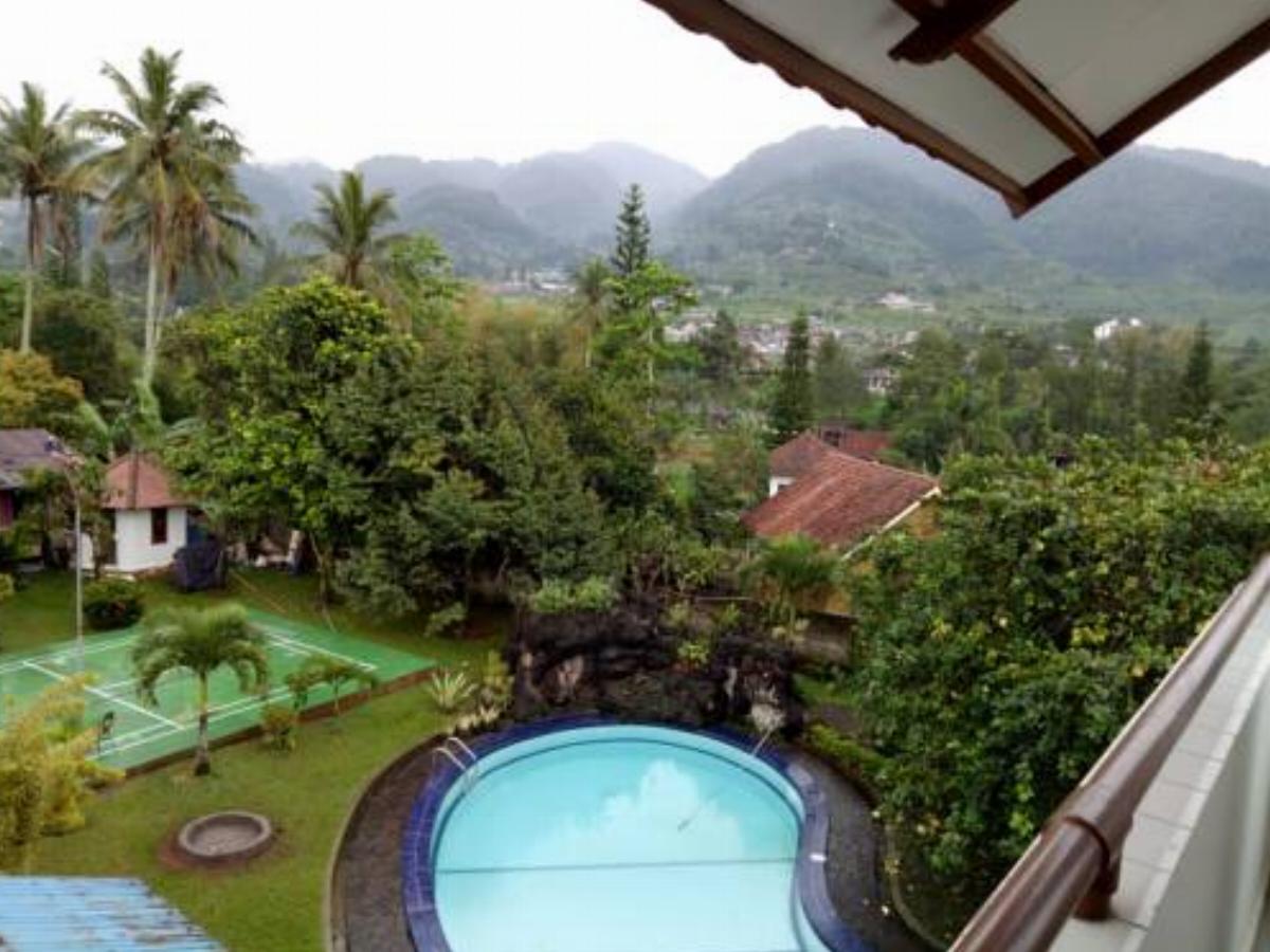 Villa Andereyo Resort Hotel Cisarua Indonesia
