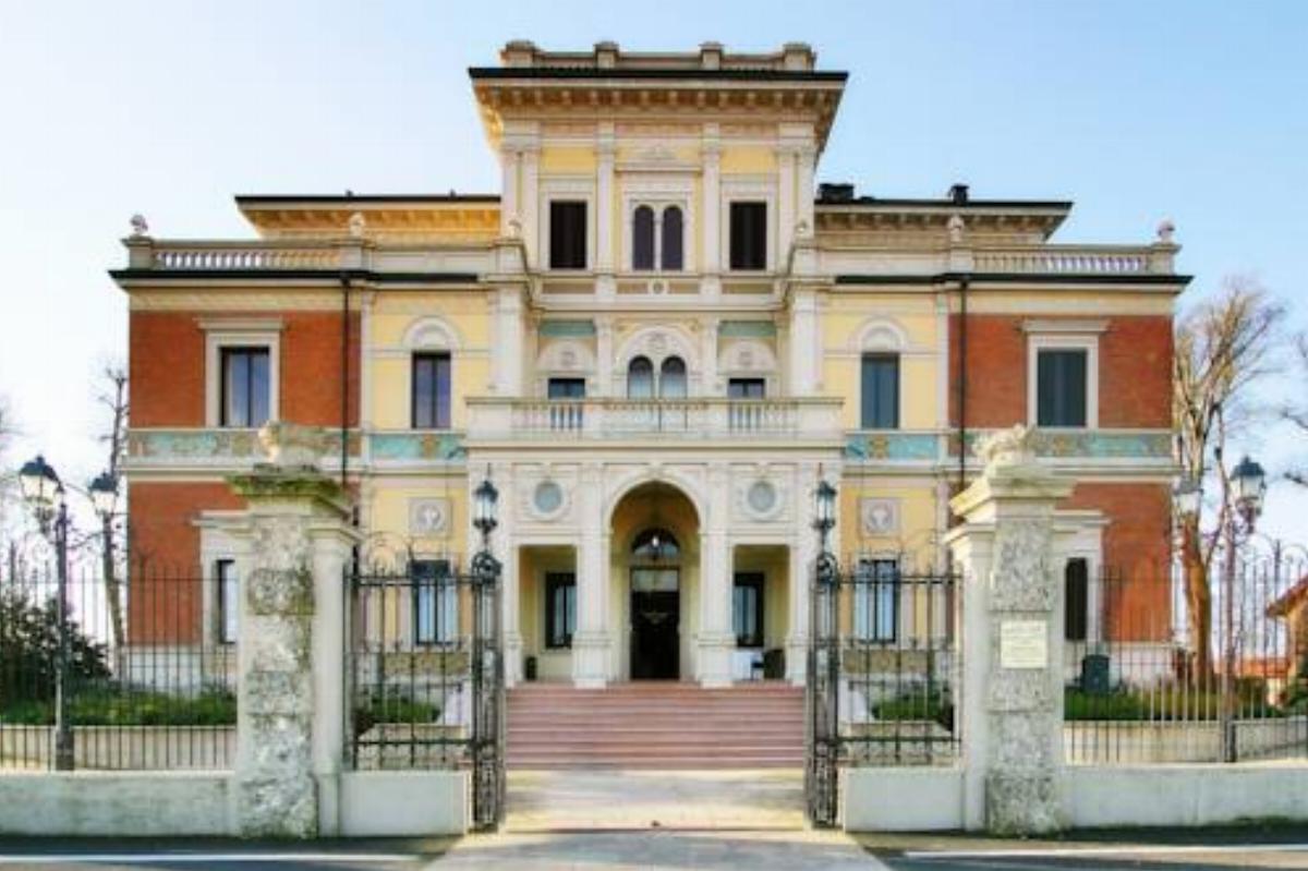 Villa Belussi Hotel Bordolano Italy