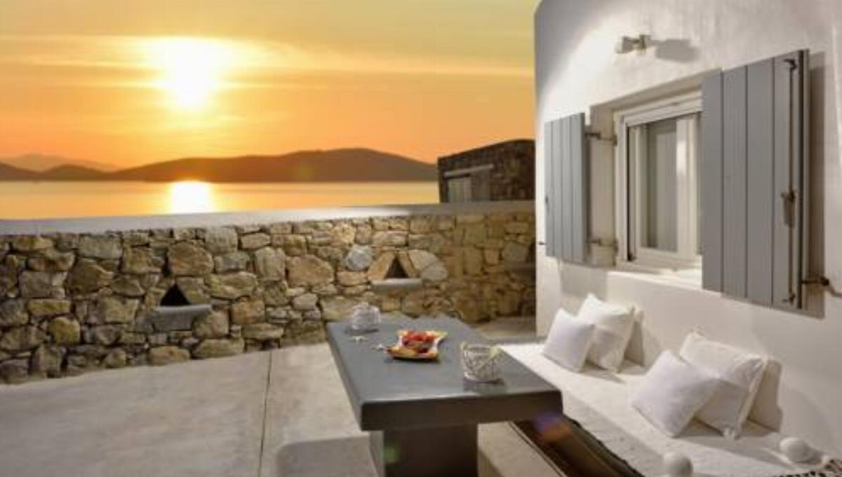Villa Black & Yellow Hotel Glastros Greece