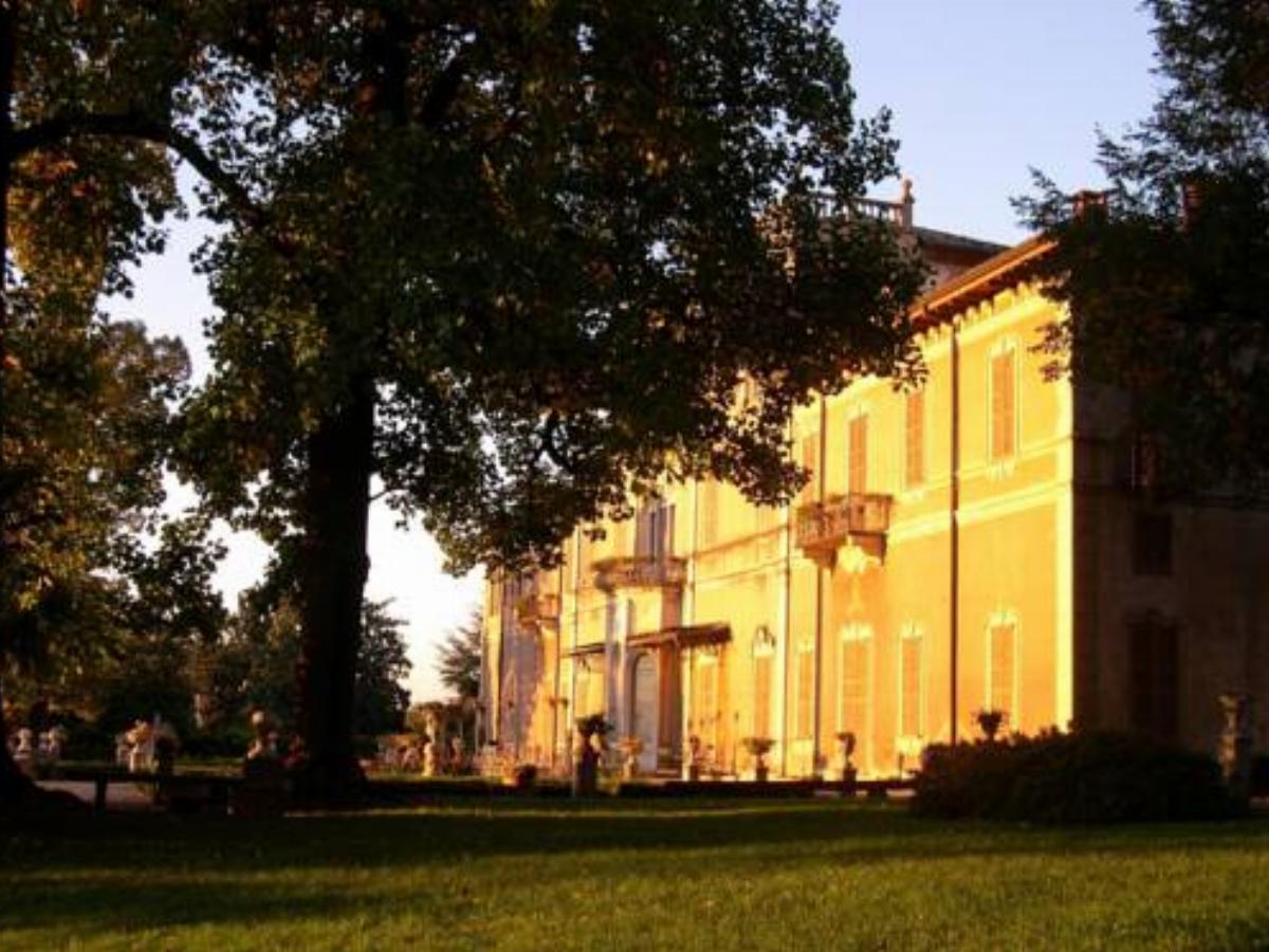 Villa Cagnola Hotel Gazzada Italy