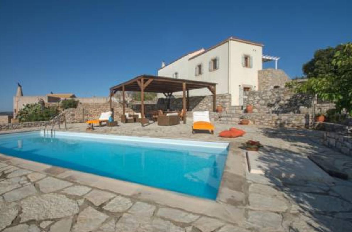 Villa Cerigo Hotel Aroniadika Greece