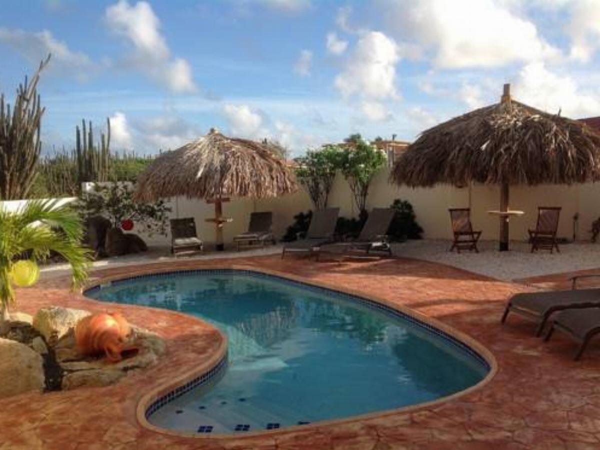 Villa Claire Hotel Noord Aruba