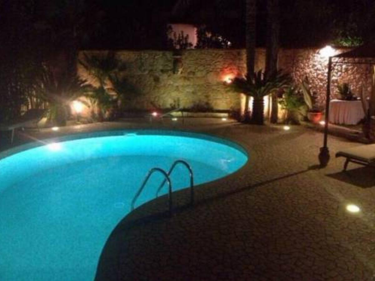 Villa con piscina Torre dell'Orso Hotel Torre dell'Orso Italy