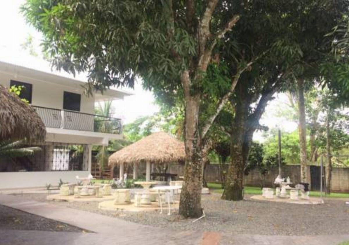 Villa Confortable en Bonao Hotel Bonao Dominican Republic