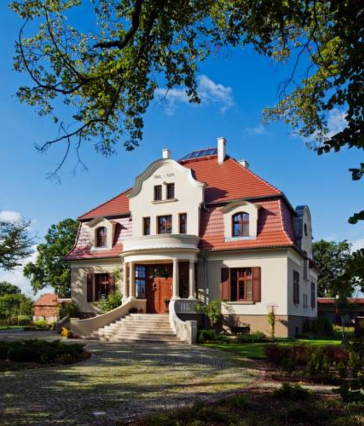 Villa Cztery Pory Roku Hotel Zbąszynek Poland