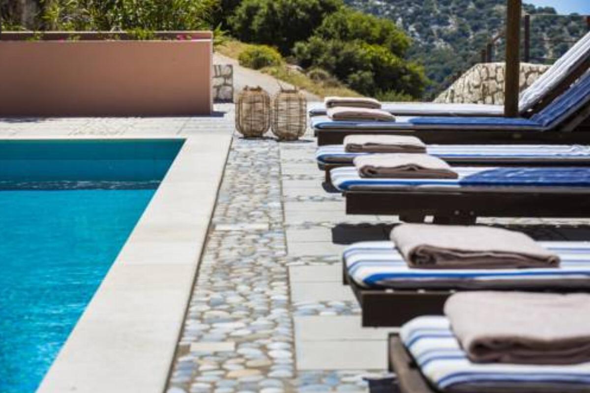 Villa Daphni Hotel Ayia Evfimia Greece
