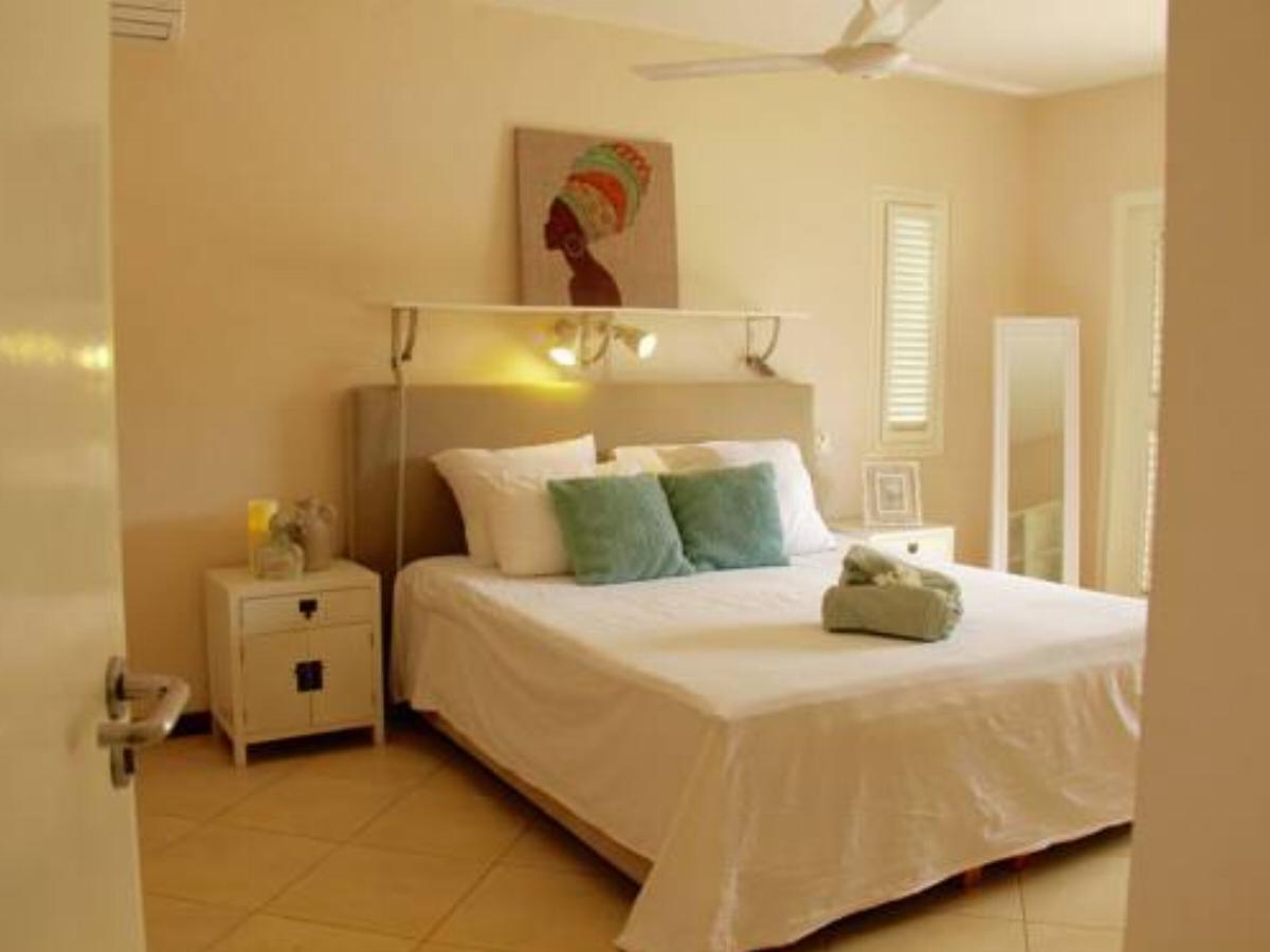 Villa Di Coral Hotel Dorp Sint Willebrordus Netherlands Antilles