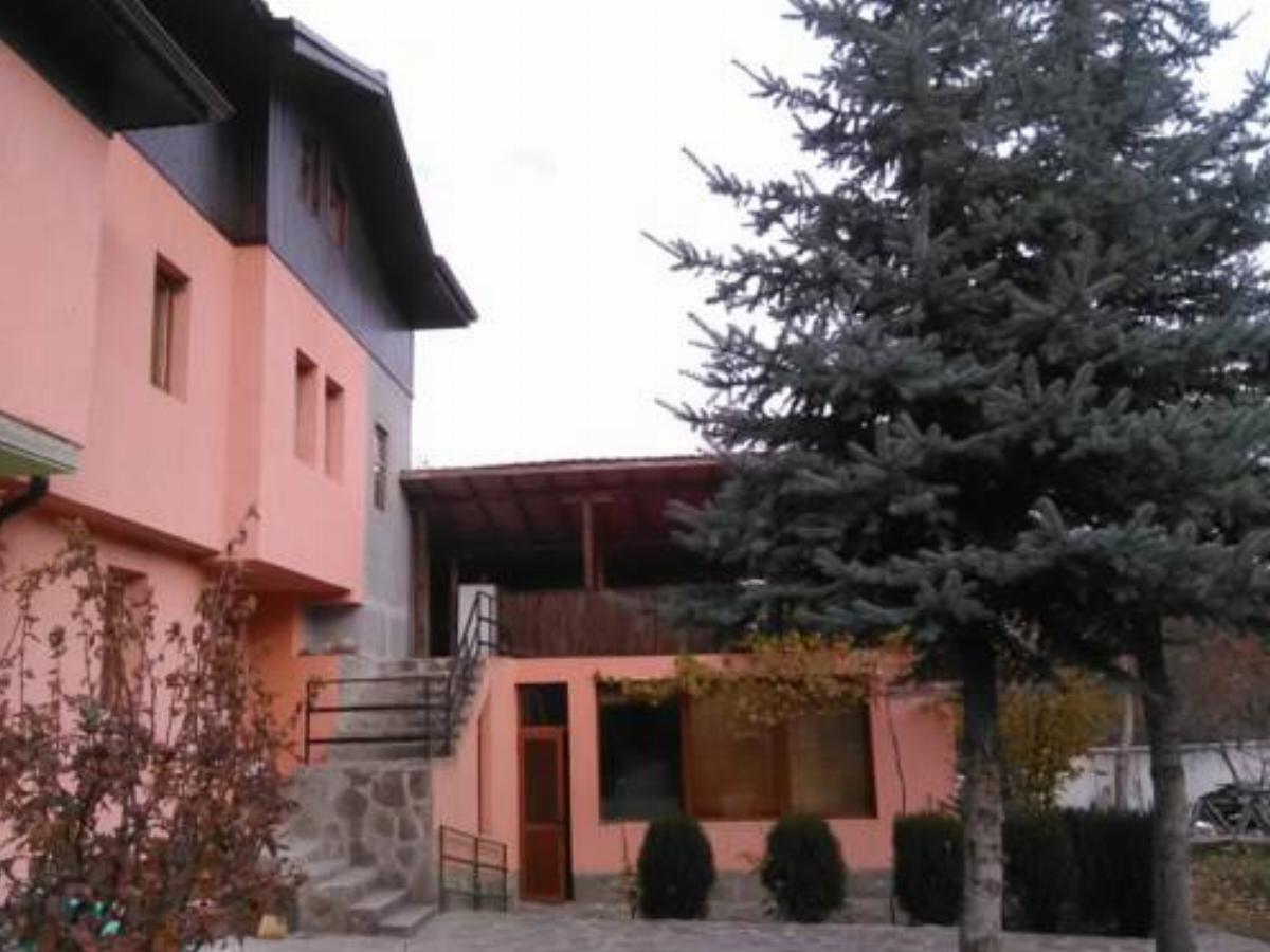 Villa Lilia Hotel Apriltsi Bulgaria