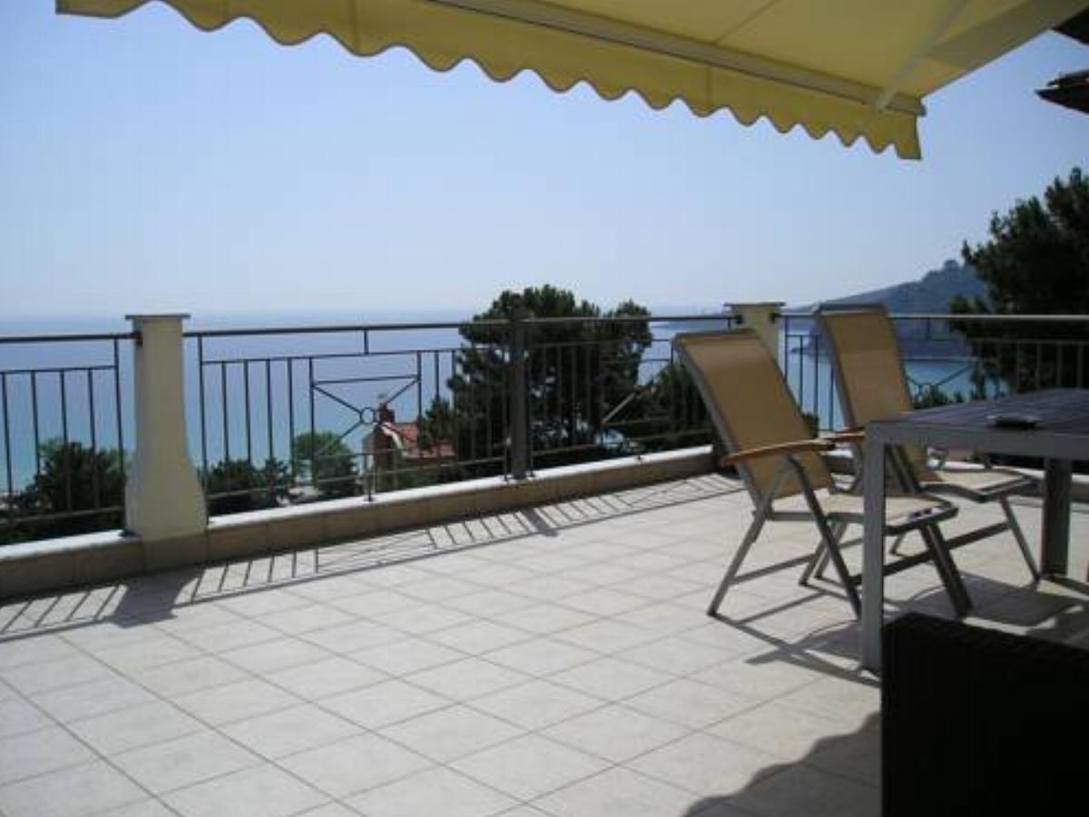 Villa Pegasos Hotel Chrysi Ammoudia Greece