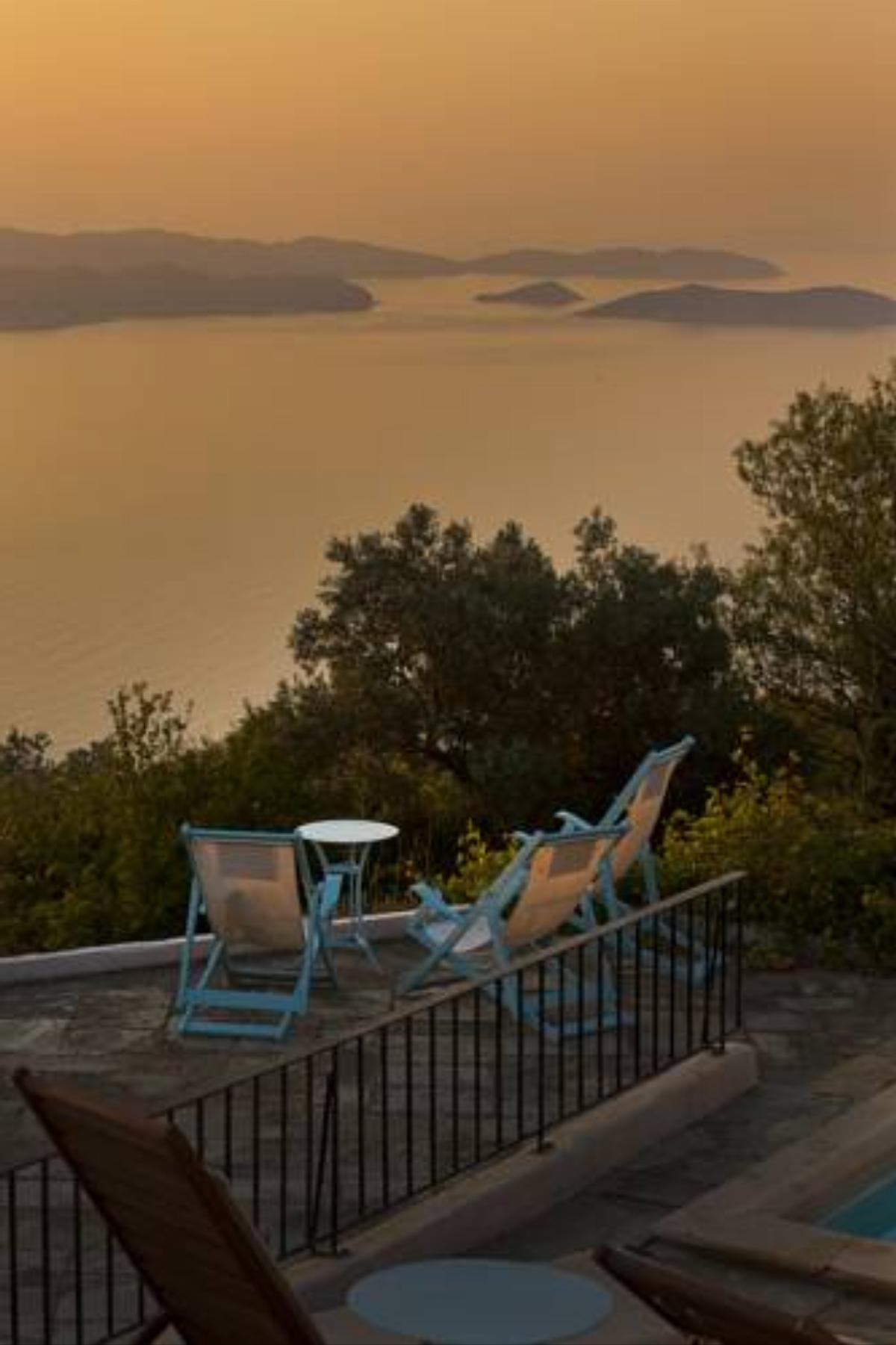 Villa Petaloutha Hotel Glóssa Greece