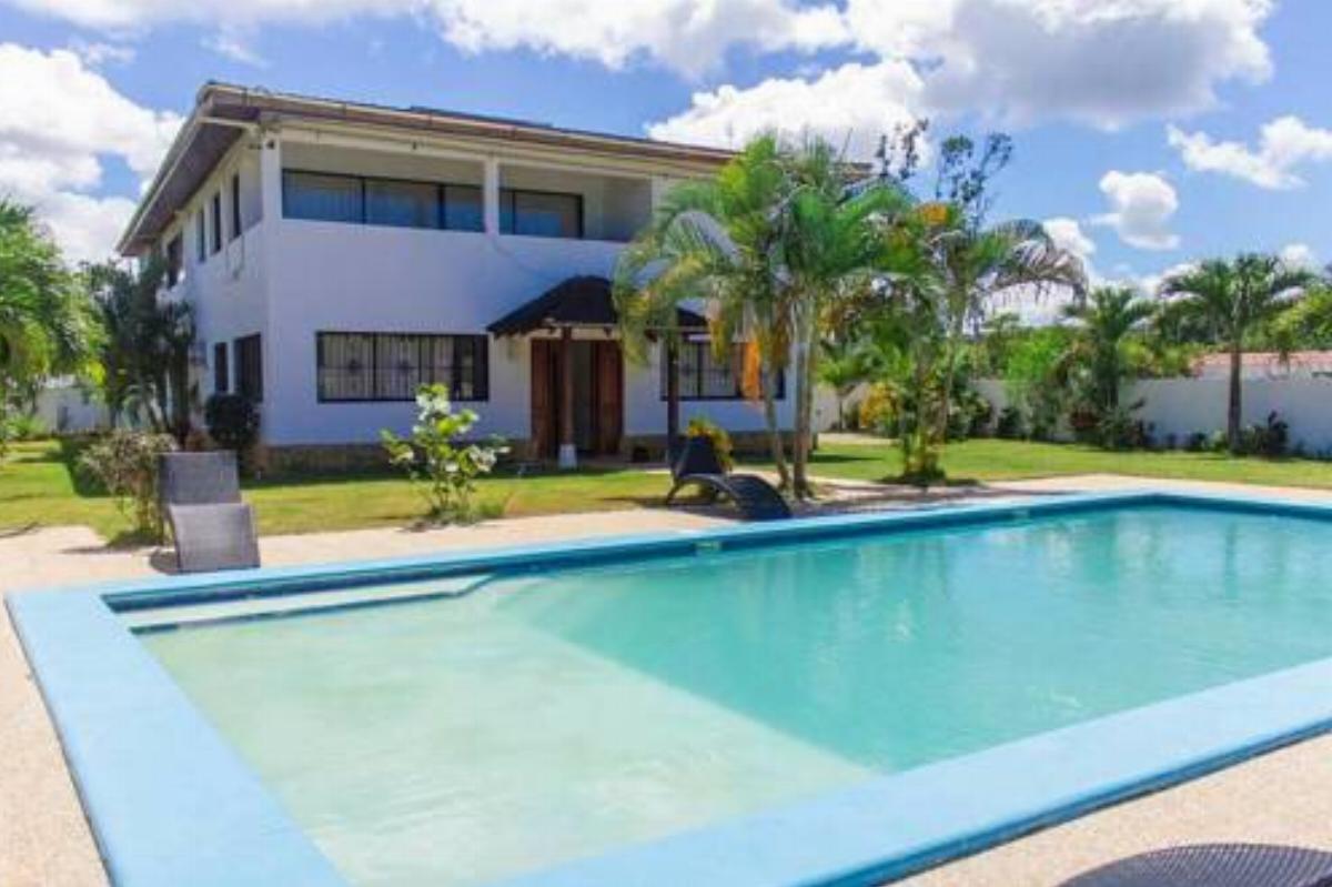 Villa piscina natural Hotel Arroyo Grande Dominican Republic