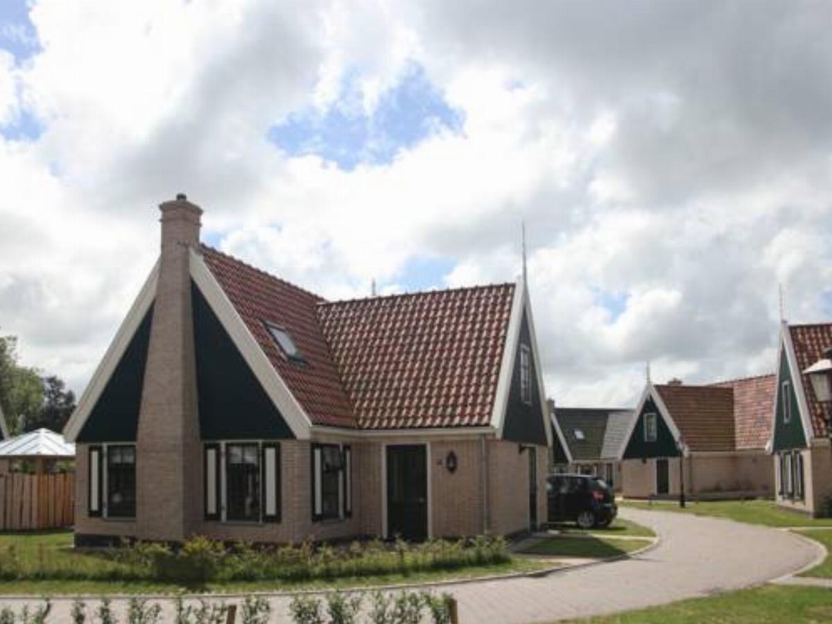 Villa Recreatiepark Wiringherlant 4 Hotel Hippolytushoef Netherlands