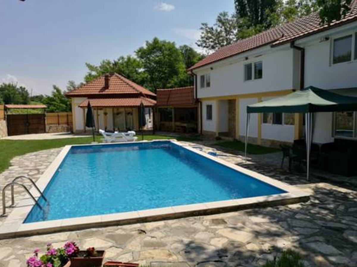 Villa Ruma Dabnishte Hotel Kavadarci Macedonia