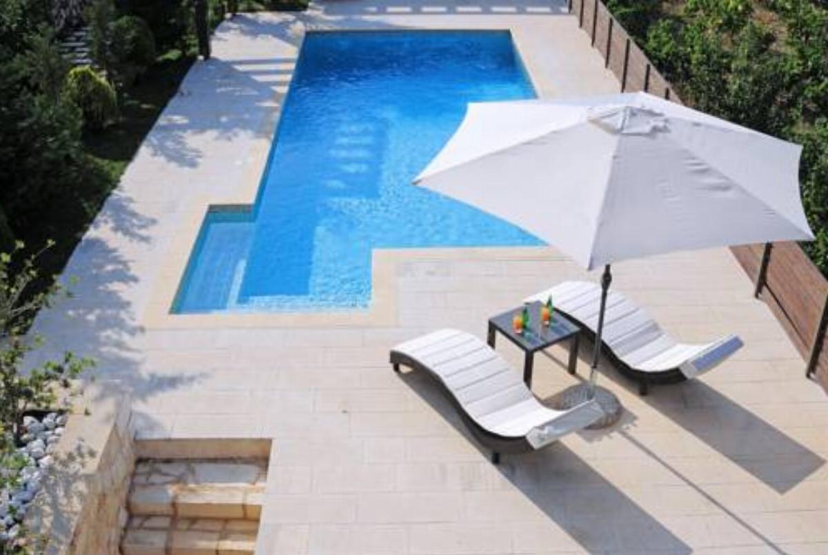 Villa Unique Hotel Divarata Greece