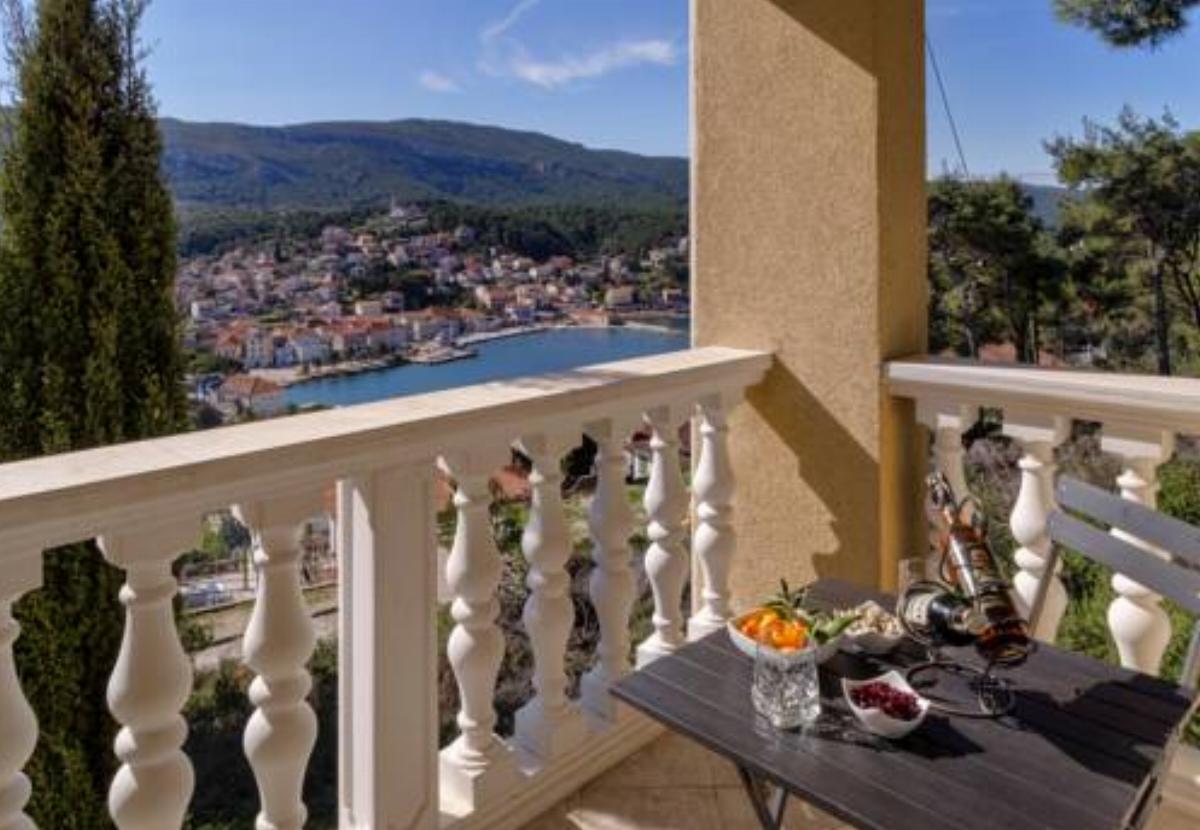 Villa Vista Hotel Jelsa Croatia