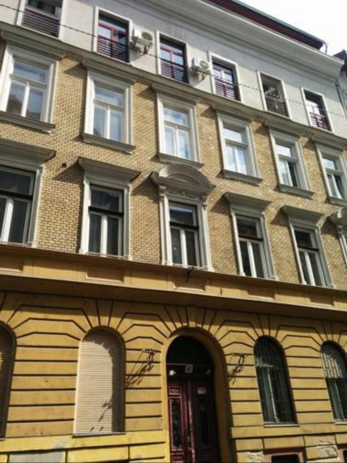Vintage downtown apartment Hotel Budapest Hungary
