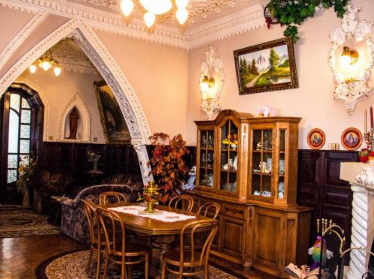 VIP-Apartments Angel palas Hotel Chernivtsi Ukraine