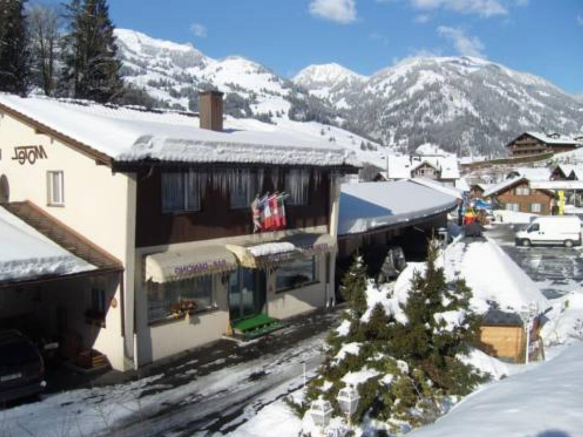 Vista Resort Hostel Hotel Zweisimmen Switzerland