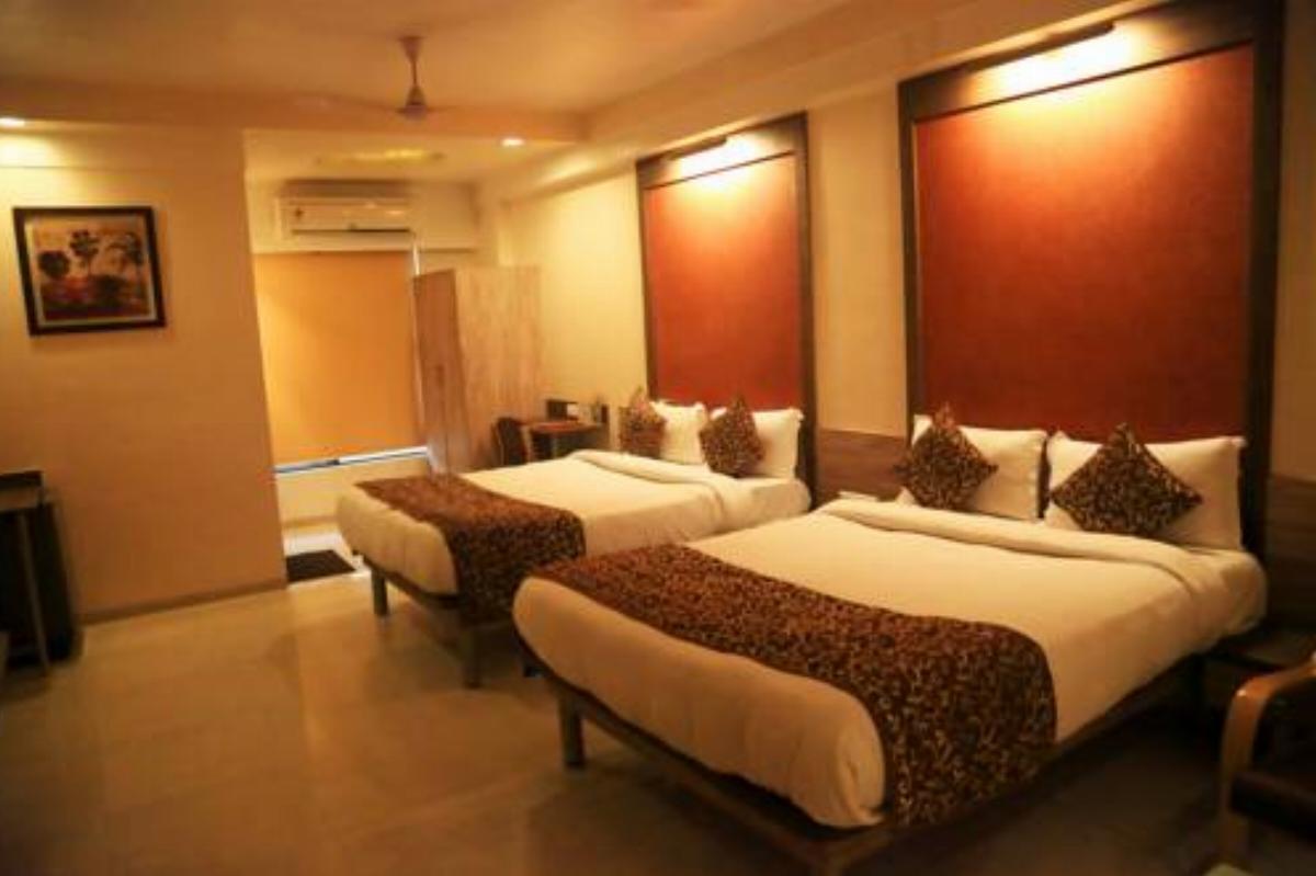 Vista Rooms at Gunjan Road Hotel Vapi India