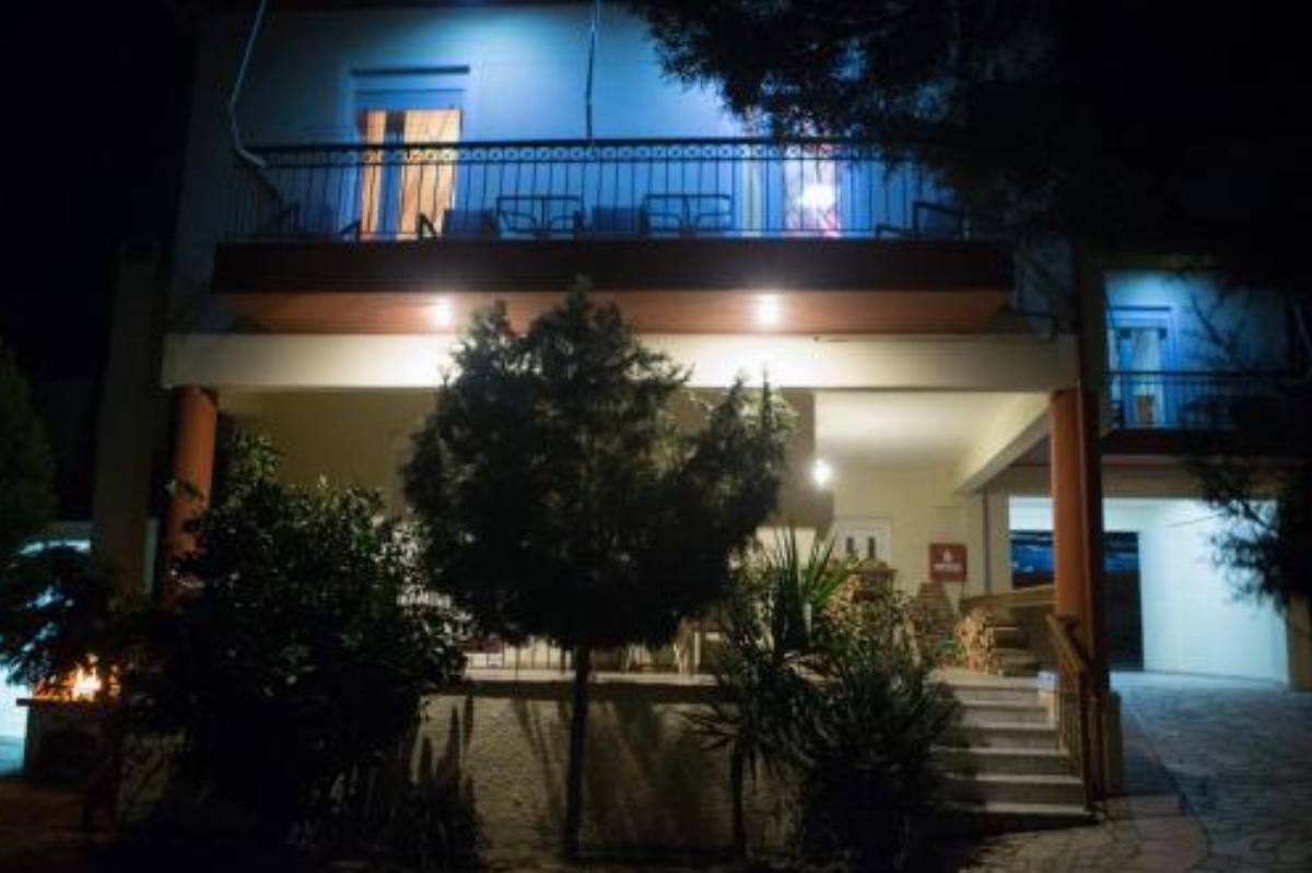 Voras Apartments Hotel Kato Loutraki Greece