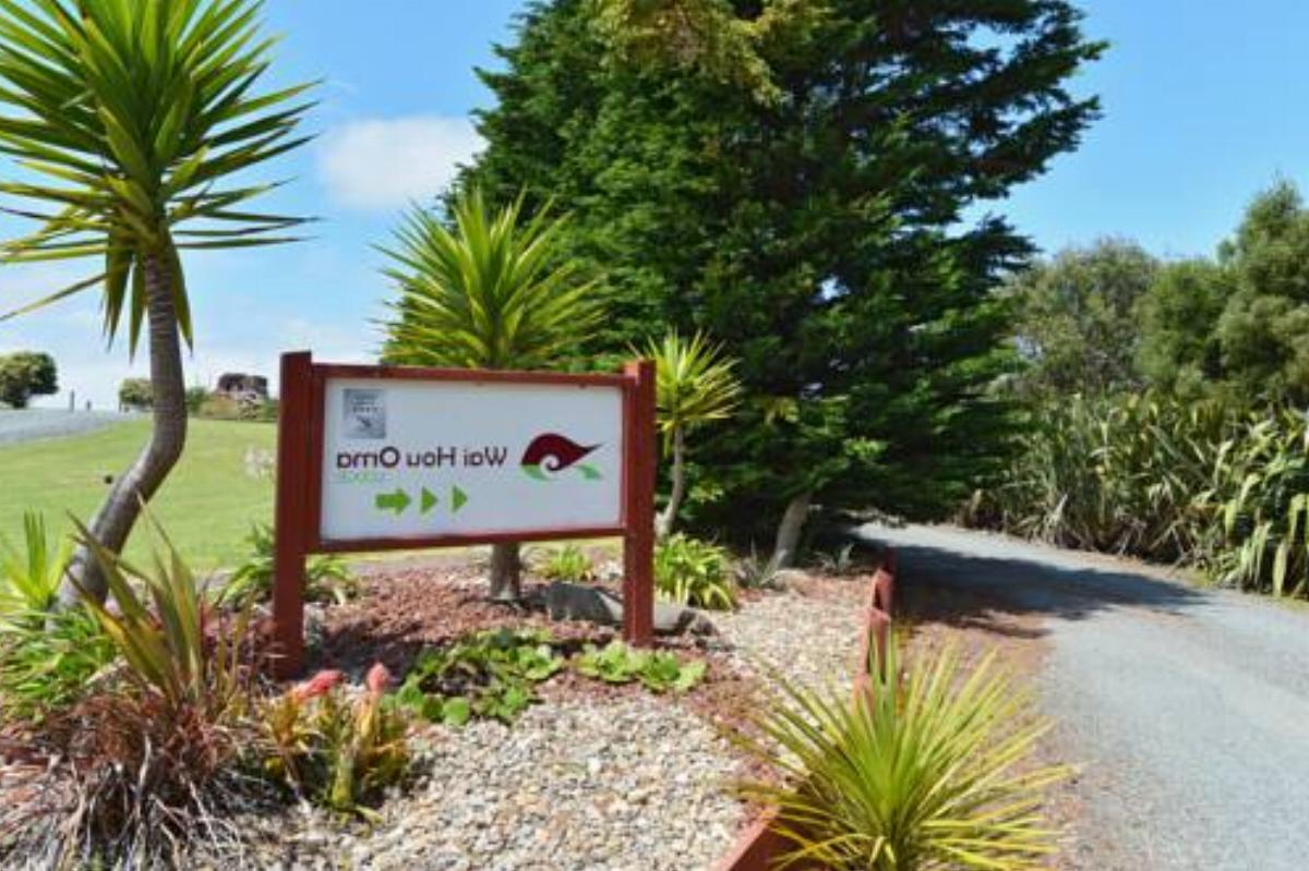 Wai Hou Oma Lodge Hotel Kaihu New Zealand