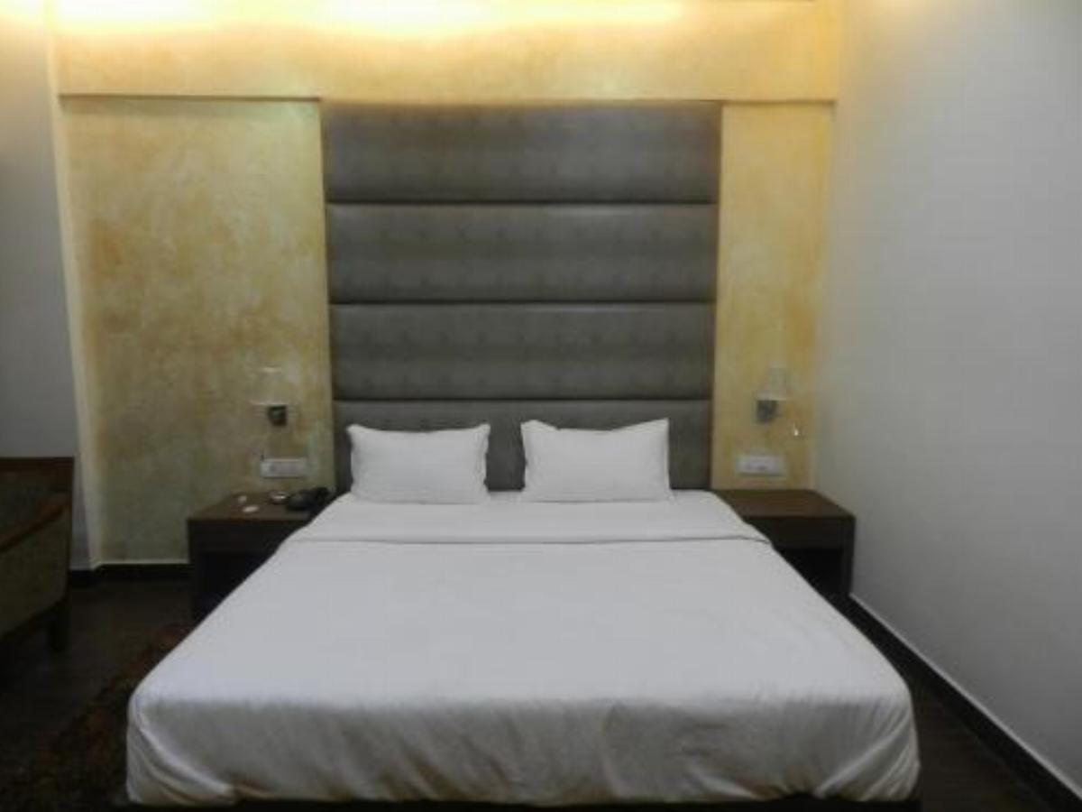 Waii International Hotel Hotel Bhalukpung India