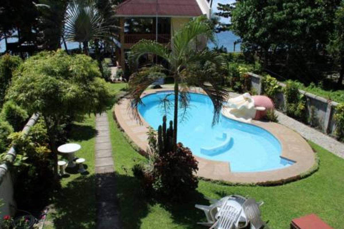 Wellbeach Dive Resort Hotel Dauin Philippines