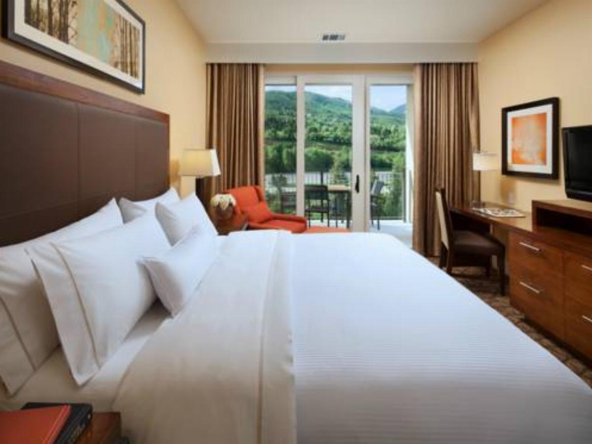 Westin Riverfront Mountain Villas Hotel Avon USA