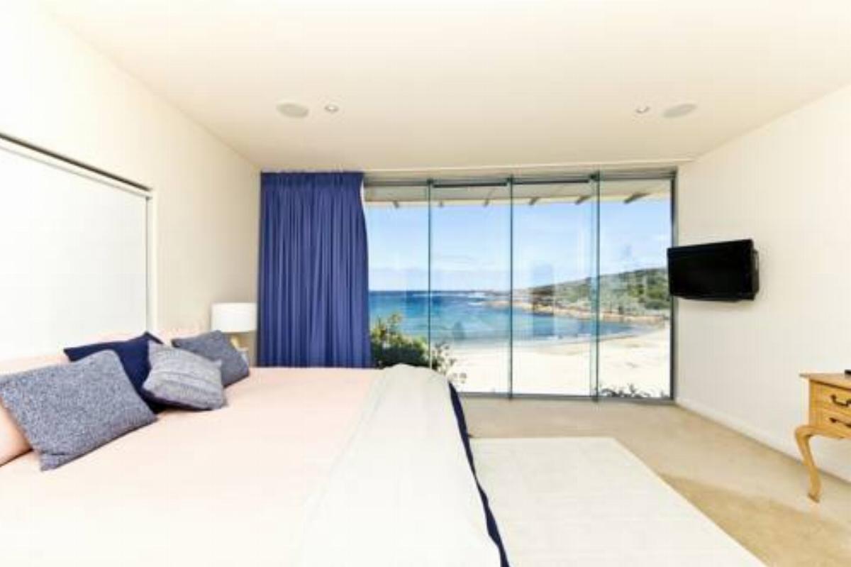 Whale View - Grand Luxurious Beachfront Home Hotel Anna Bay Australia