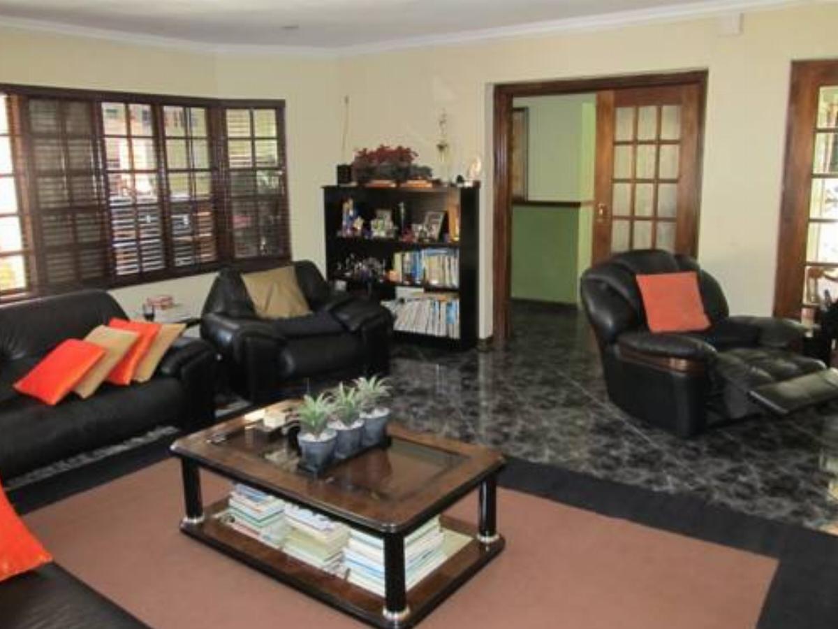 Whara-Whara Guesthouse Hotel Honeydew South Africa