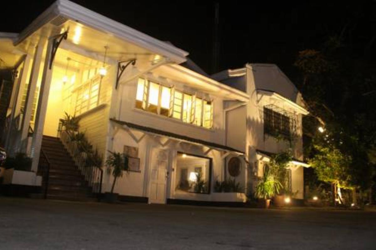 White Hotel - Burgos by HometownPH Hotel Bacolod Philippines