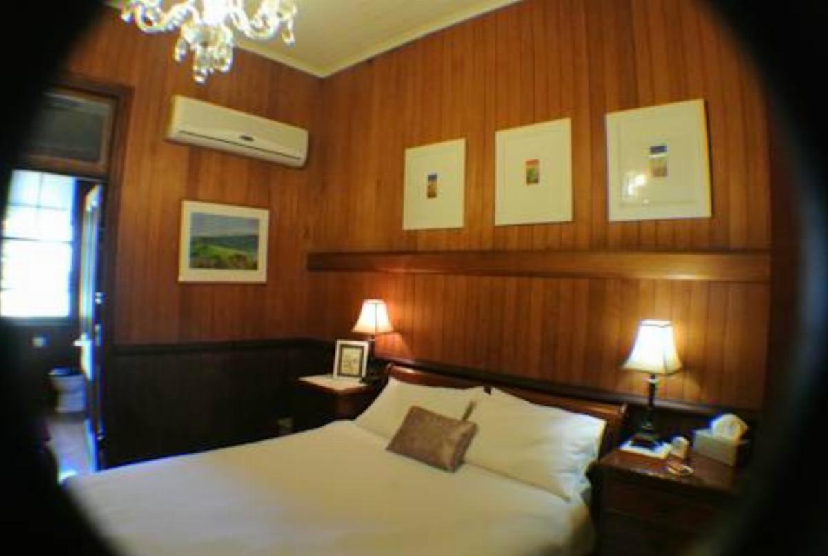 Wiss House Bed & Breakfast Hotel Kalbar Australia
