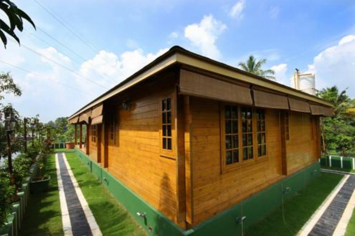 Woodhive Serviced Villa Hotel Kakkanad India