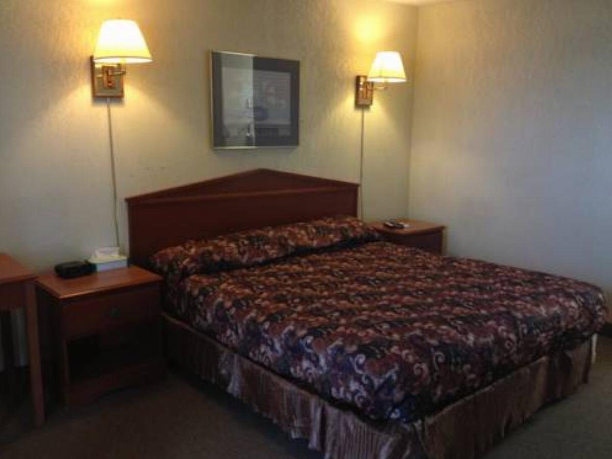 Woodridge Inn and Suites Hotel Alma USA