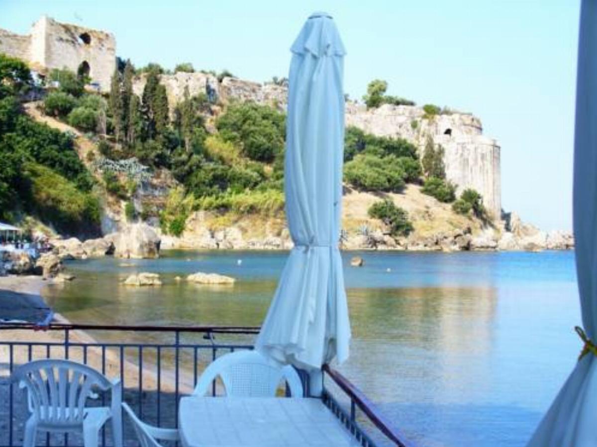 Xenios Zeus Rooms Hotel Koróni Greece